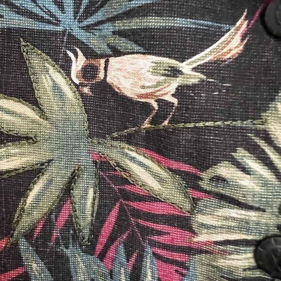 Women’s  E-L-C-C vintage jungle cheetah giraffe button down. Silk linen blend. - Picture 6 of 8